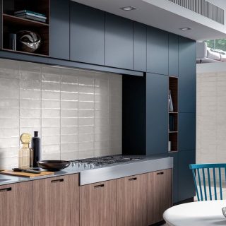 Kitchen subway tiles design