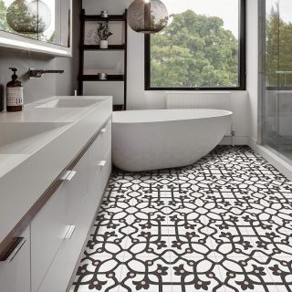 Jujol Grafito Feature Tile